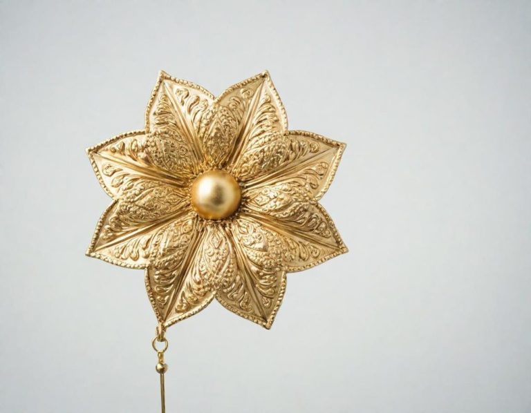 Colgante de Oro en forma de Flor de Dalía que enmudece con h por doquier Flor, azahar, anhelo de dahlía, hechizo de un halago, flecha prohibida, exhausta, bohemia, herida, hazaña fecha hilado, enhebro de harmonía